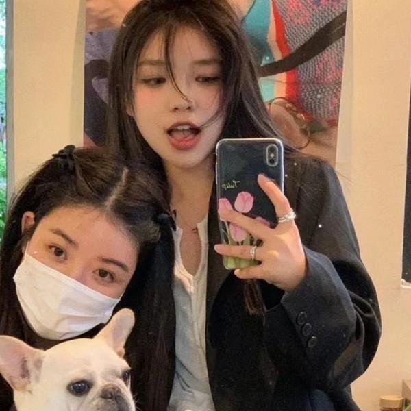 他与爱神同时降临